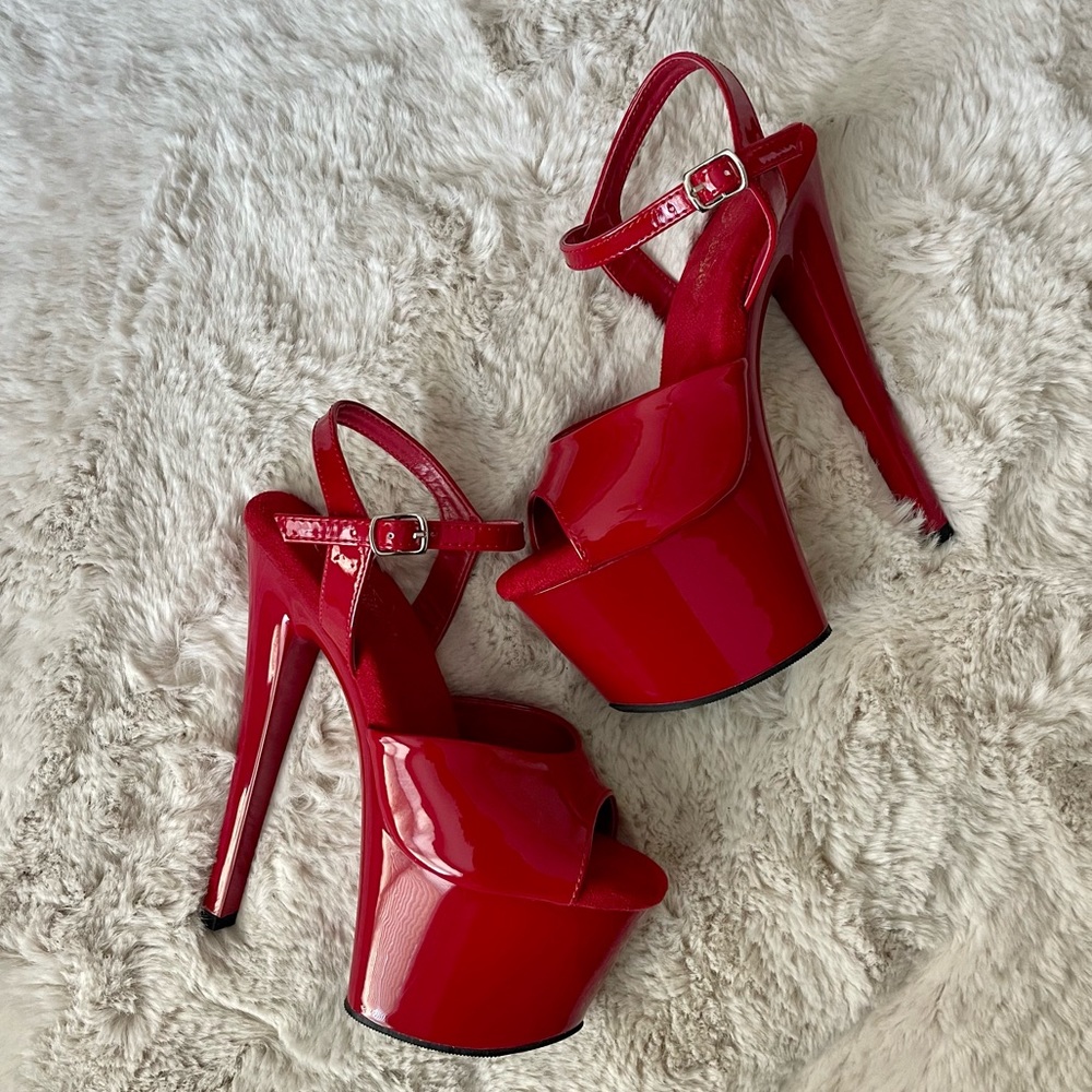 Pleaser Sky Red Size 6